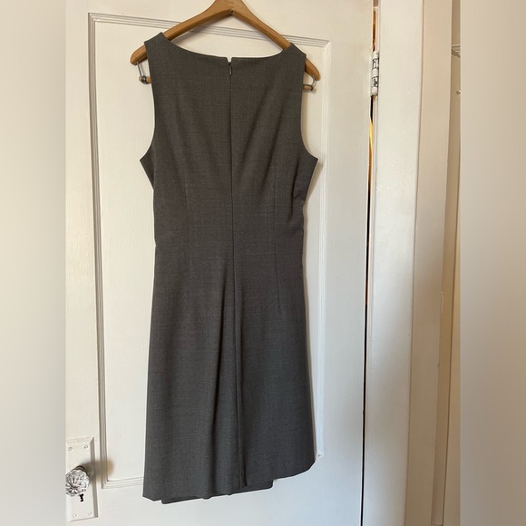 Theory grey sheath dress in light virgin wool suiting - Picture 5 of 5